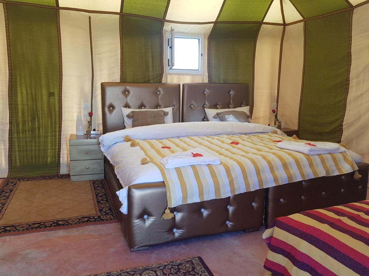 ホテル Sahara Family Camp メルズーガ エクステリア 写真